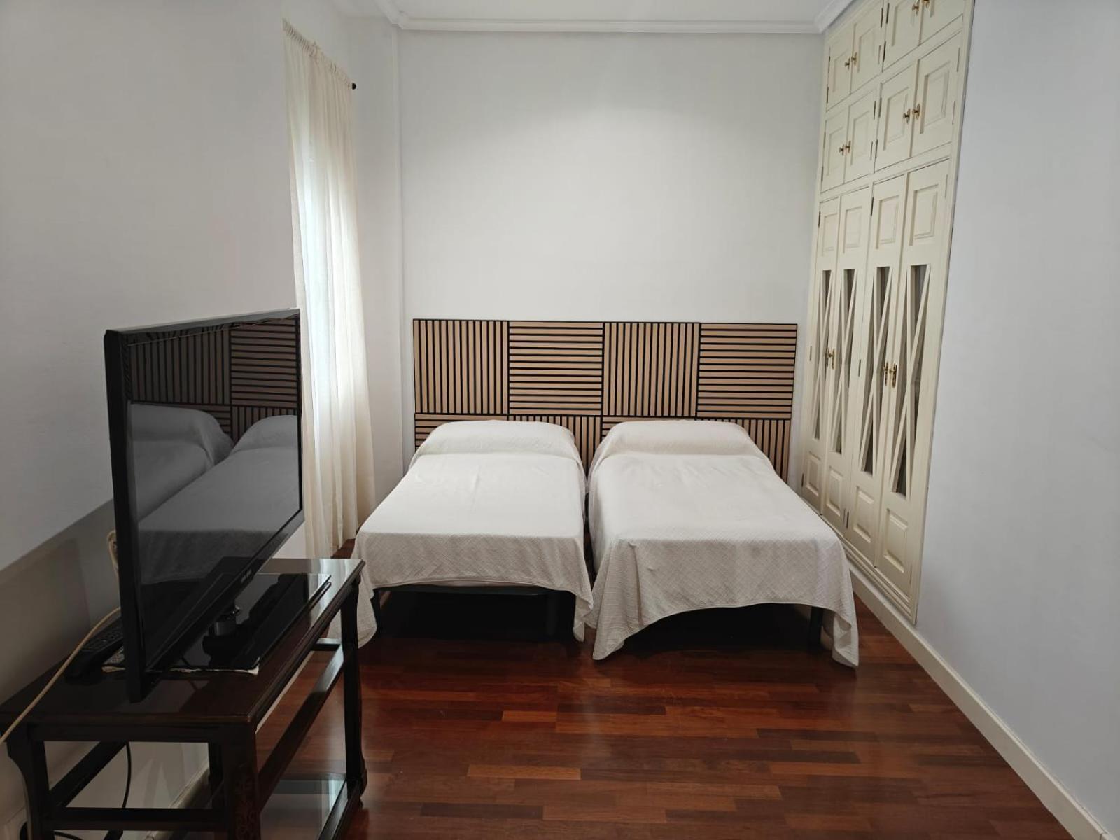 Gran Capitan Luxury Center Apartment- Parking Córdoba Eksteriør bilde