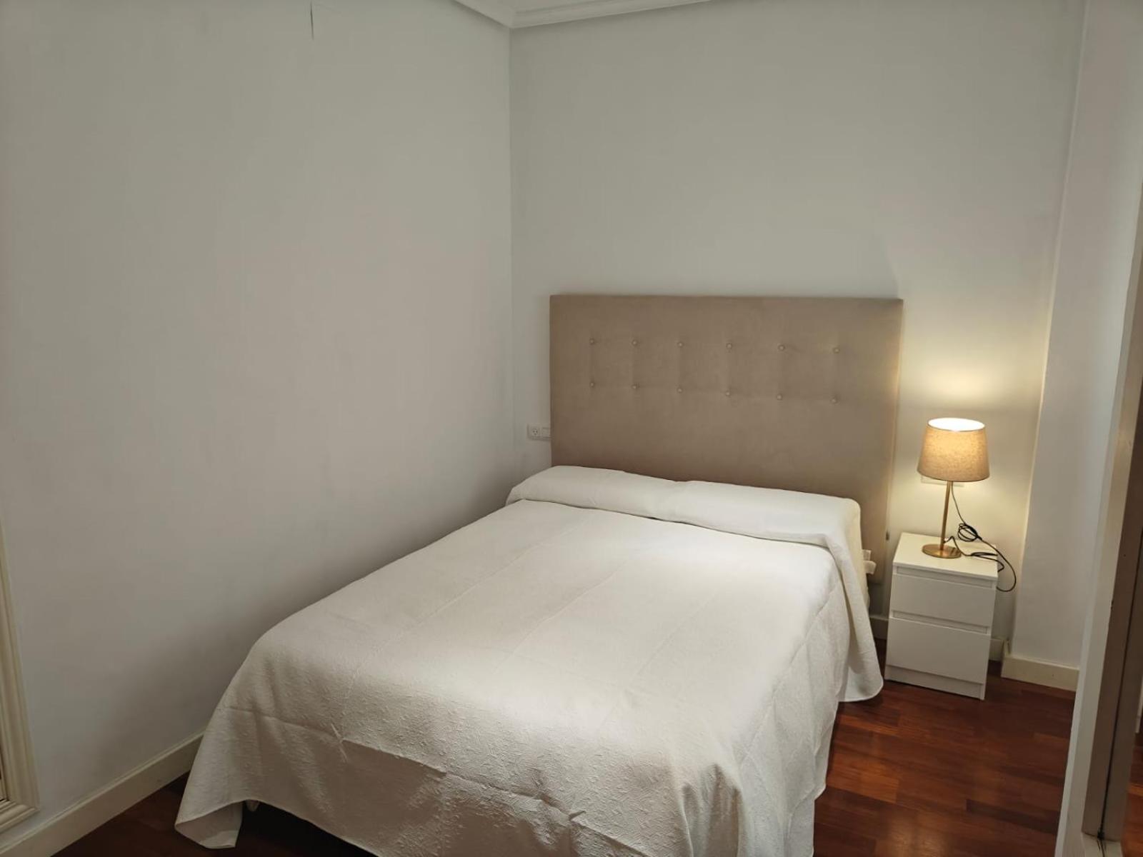 Gran Capitan Luxury Center Apartment- Parking Córdoba Eksteriør bilde